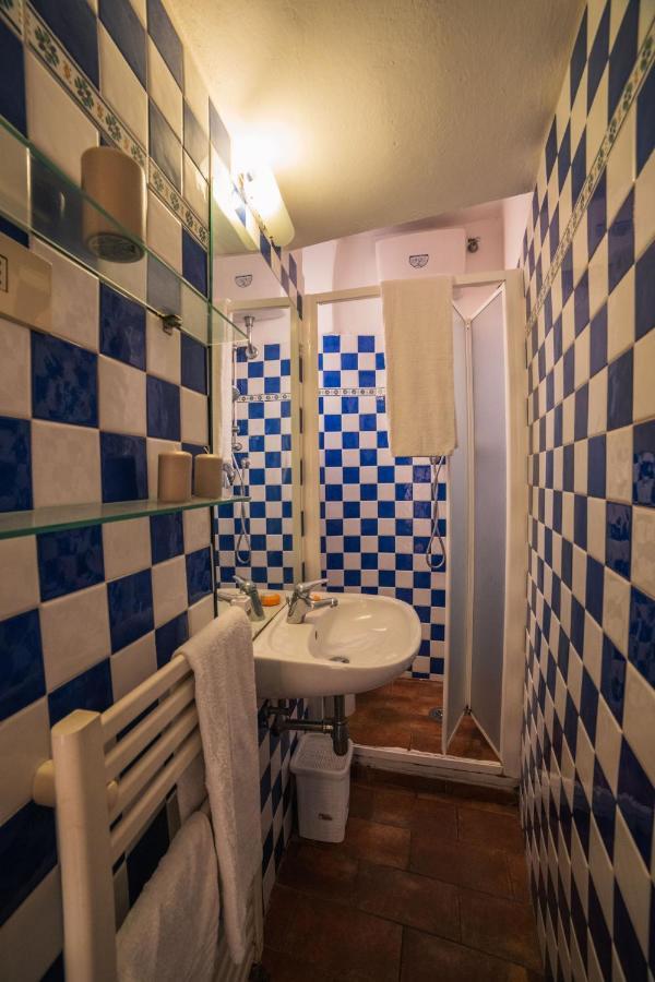 S1 - Serristori Tower Apt - Dolcevita Holiday Флоренция Экстерьер фото